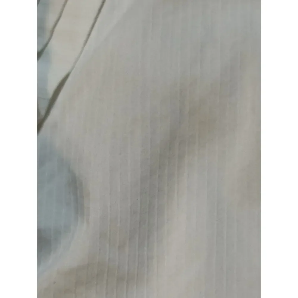 VTG ARMANI COLLEZIONI Women’s Sleeveless Ruffle Casual Formal Cream Shirt 10 - Picture 13 of 13